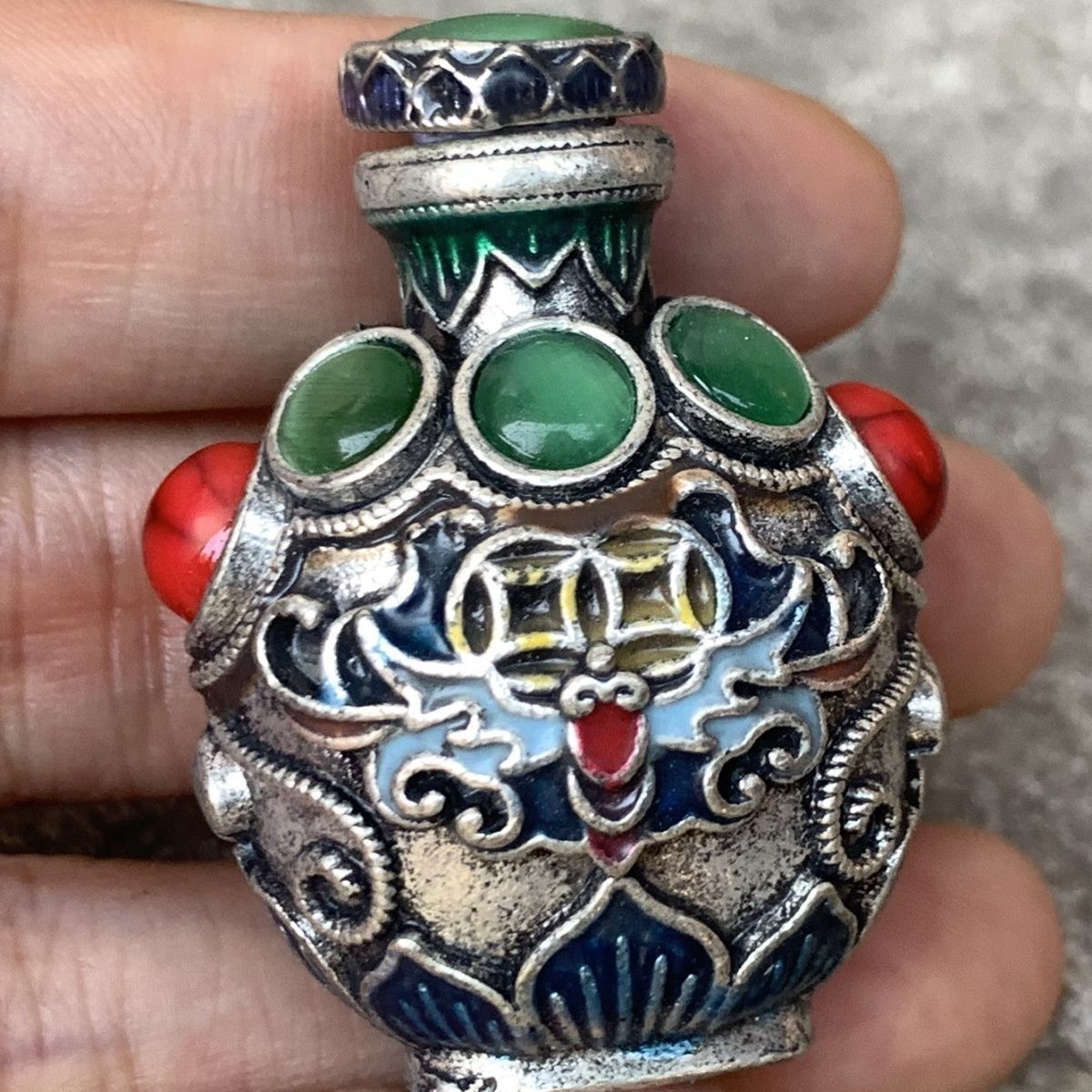 Vintage Cloisonne Bronze Snuff - Collectible Vintage Tools recensie en prijs