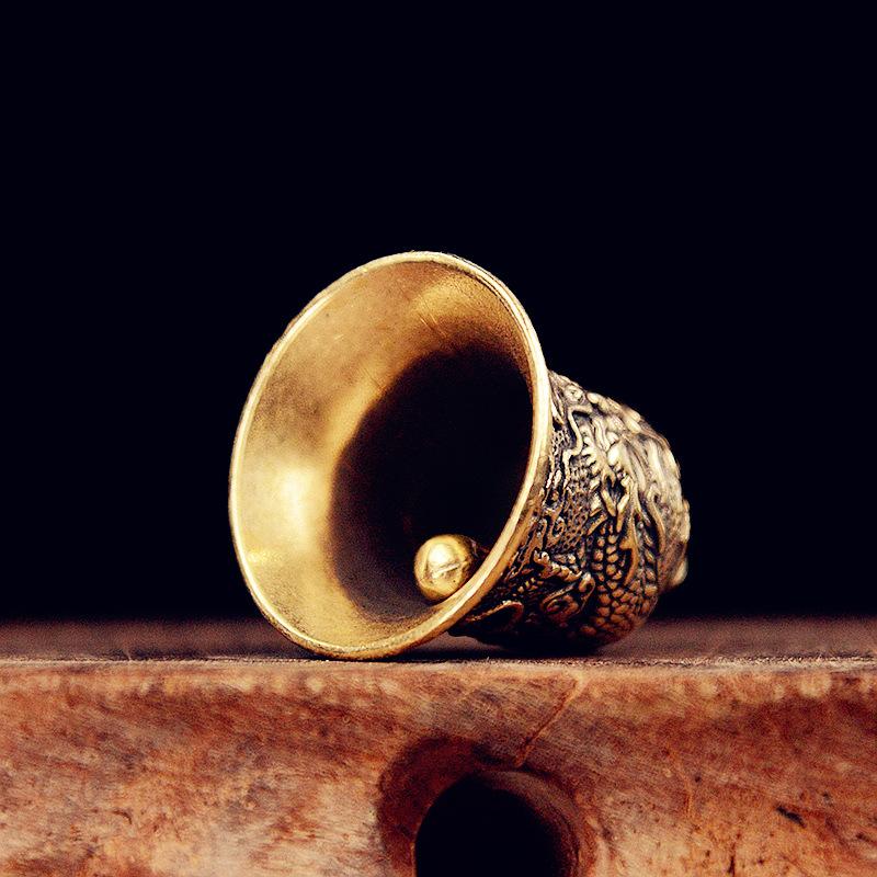 Vintage Brass Bell Carved Drag - Vintage Collectible Bells recensie en prijs