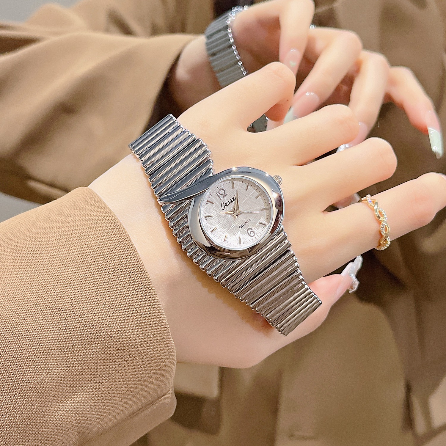CQ527 Vintage shaped quartz wa - Vintage Watch Crystal recensie en prijs